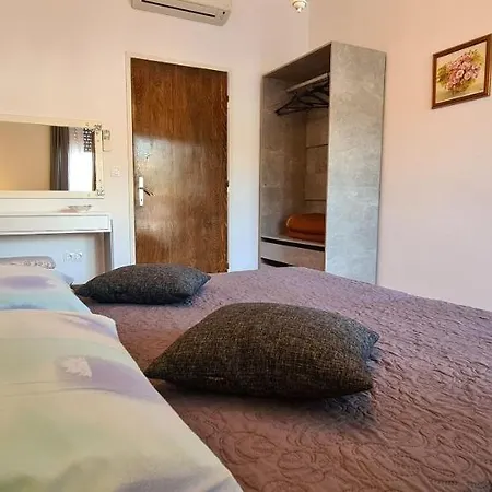 Next To The Sea Apartment Jelsa (Hvar)